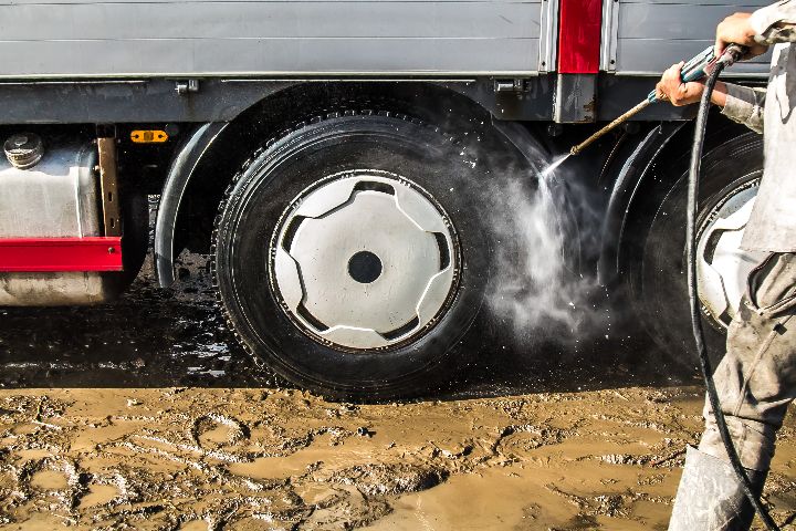 Mobile Truck Wash Chester