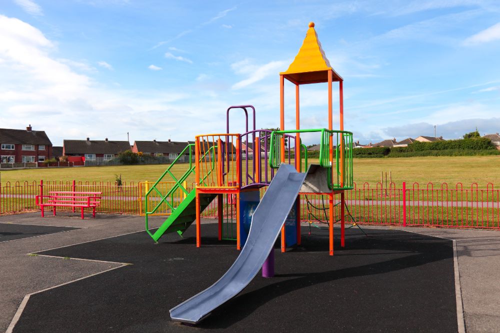 playground cleaning